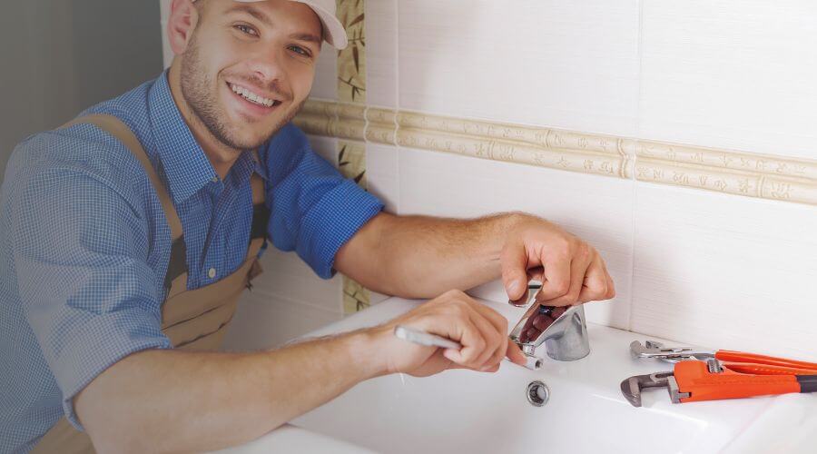 Handle or spout repair in Albany, IL